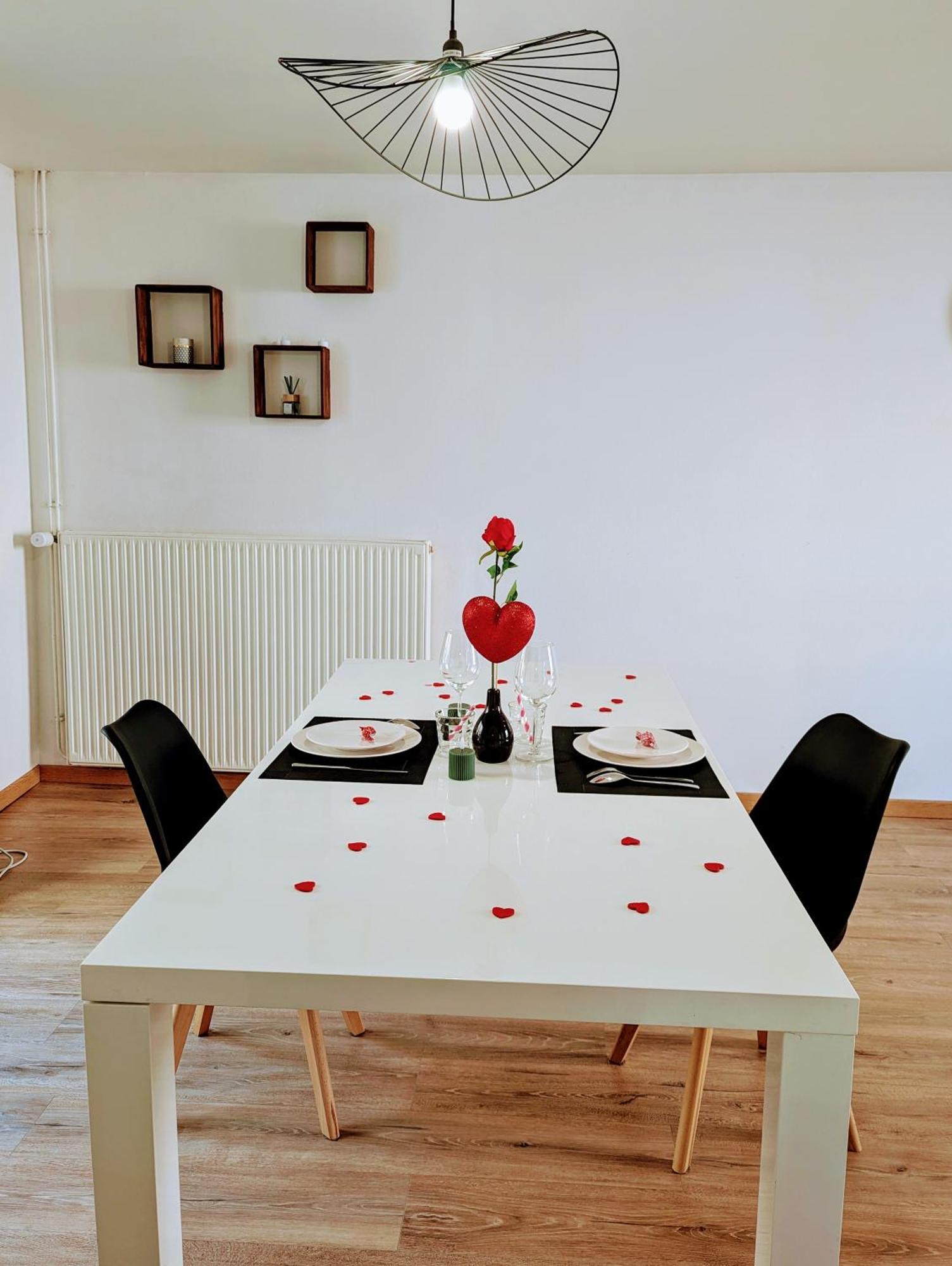 Cosy 2 Ch Avec Terrasse Prive & Bbq Apartment *